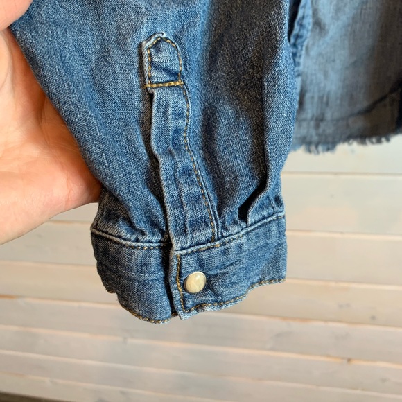 Noisy May | Frayed Hem Denim Button Down - Picture 3 of 8